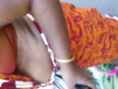 PUBLIC MARKET AGED AUNTY BOOBS